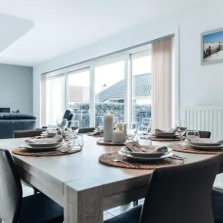 بيت للعطل Breeze-vakantiewoning Zee & Polder Met Tuin, Dicht Bij Zee